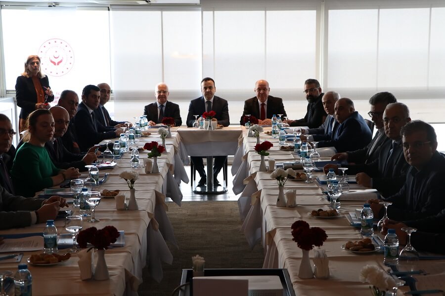 İzmir'de İl İstihdam ve Mesleki Eğitim Kurulu Toplantısı Gerçekleştirildi