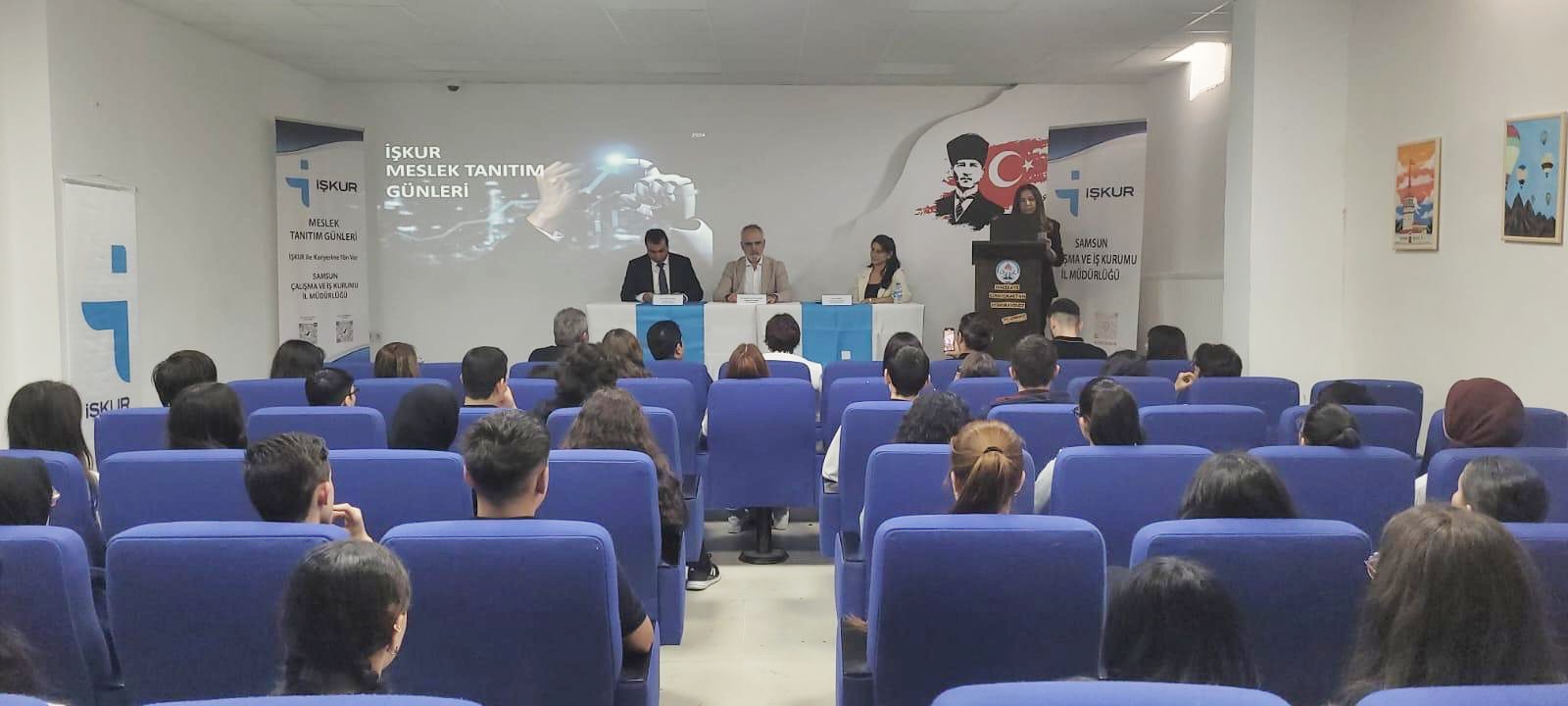 İŞKUR, Meslek Tanıtım Günleri İle Gençlerin Kariyer Planlarına Yön Veriyor
