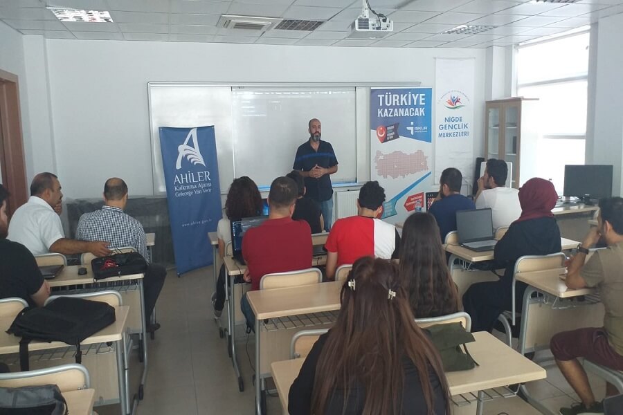 Niğde'de Mesleki Eğitim Kursu Başlattık