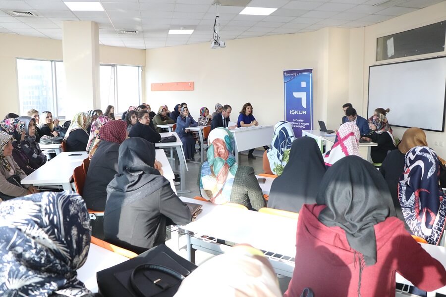 Gaziantep'te "Çocuk Gelişimi ve Bakımı" Kursu Başlattık