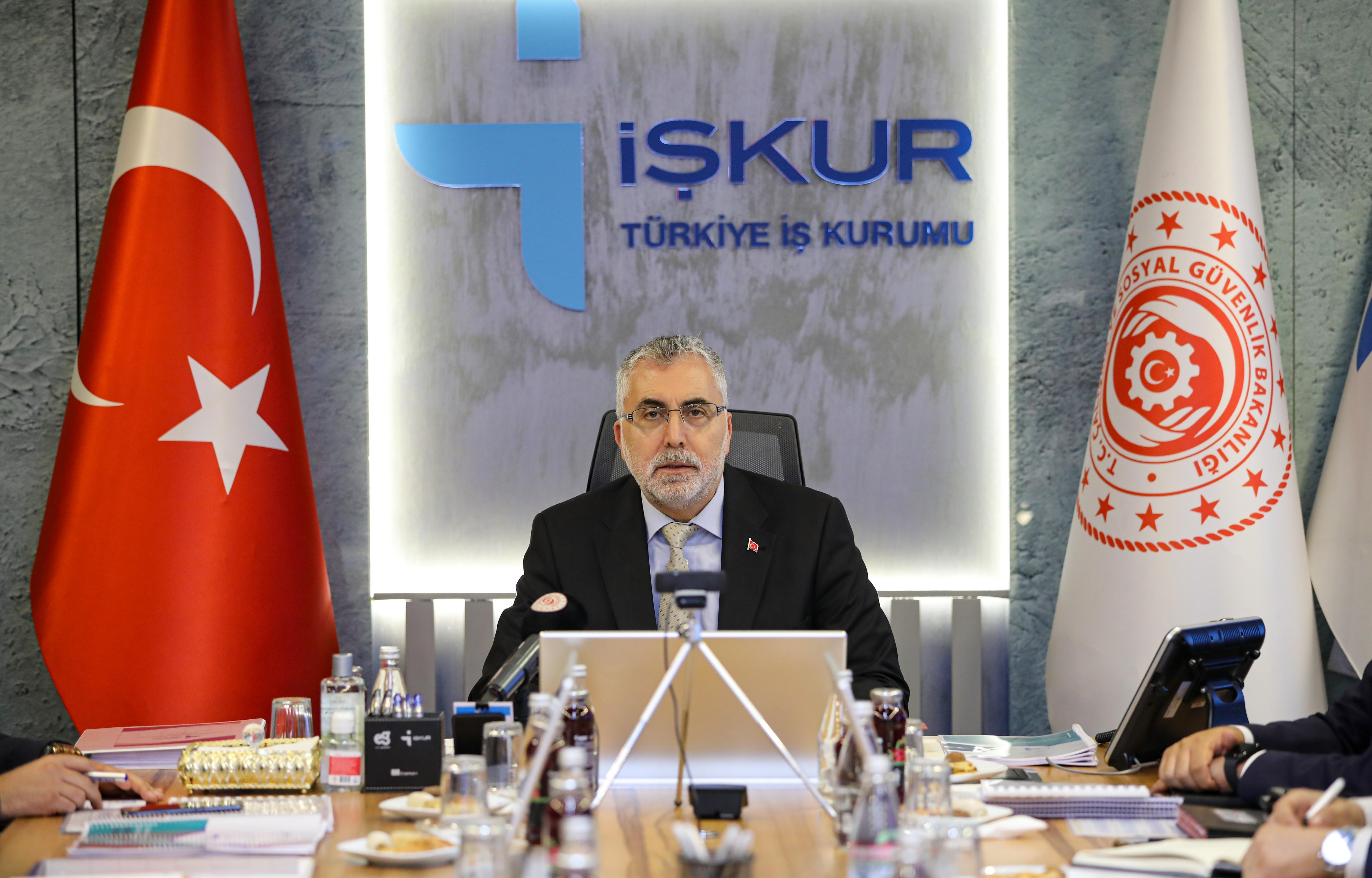 Bakan Vedat Işıkhan İŞKUR’u Ziyaret Etti