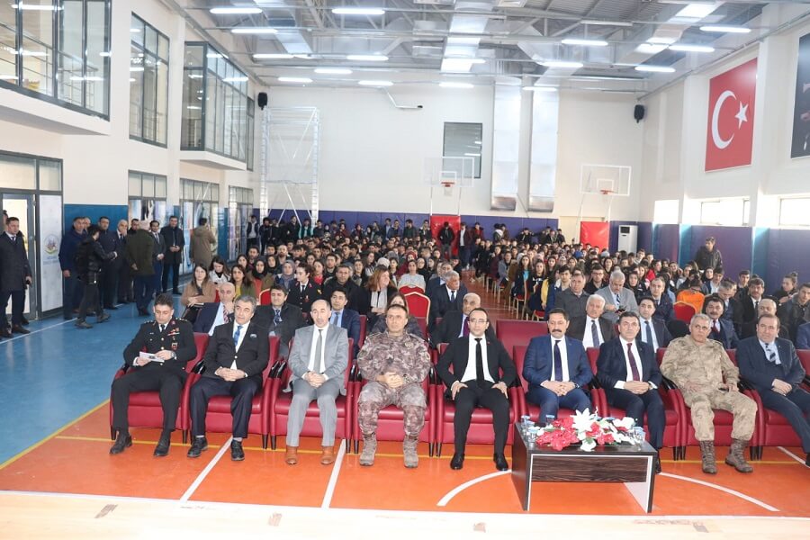Ardahan'da “Meslek Tanıtım Günü” Etkinliği Düzenledik