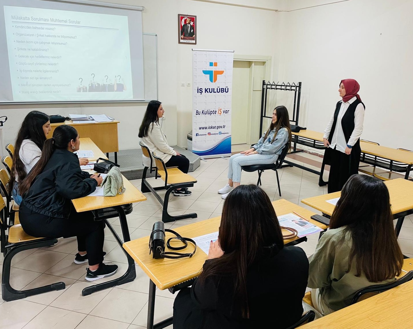 Tokat’ta Üniversite Öğrencilerine İş Kulübü Eğitimi Verildi