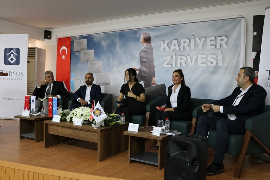 Tarsus Üniversitesinde Kariyer Günü Etkinliği Gerçekleştirdik
