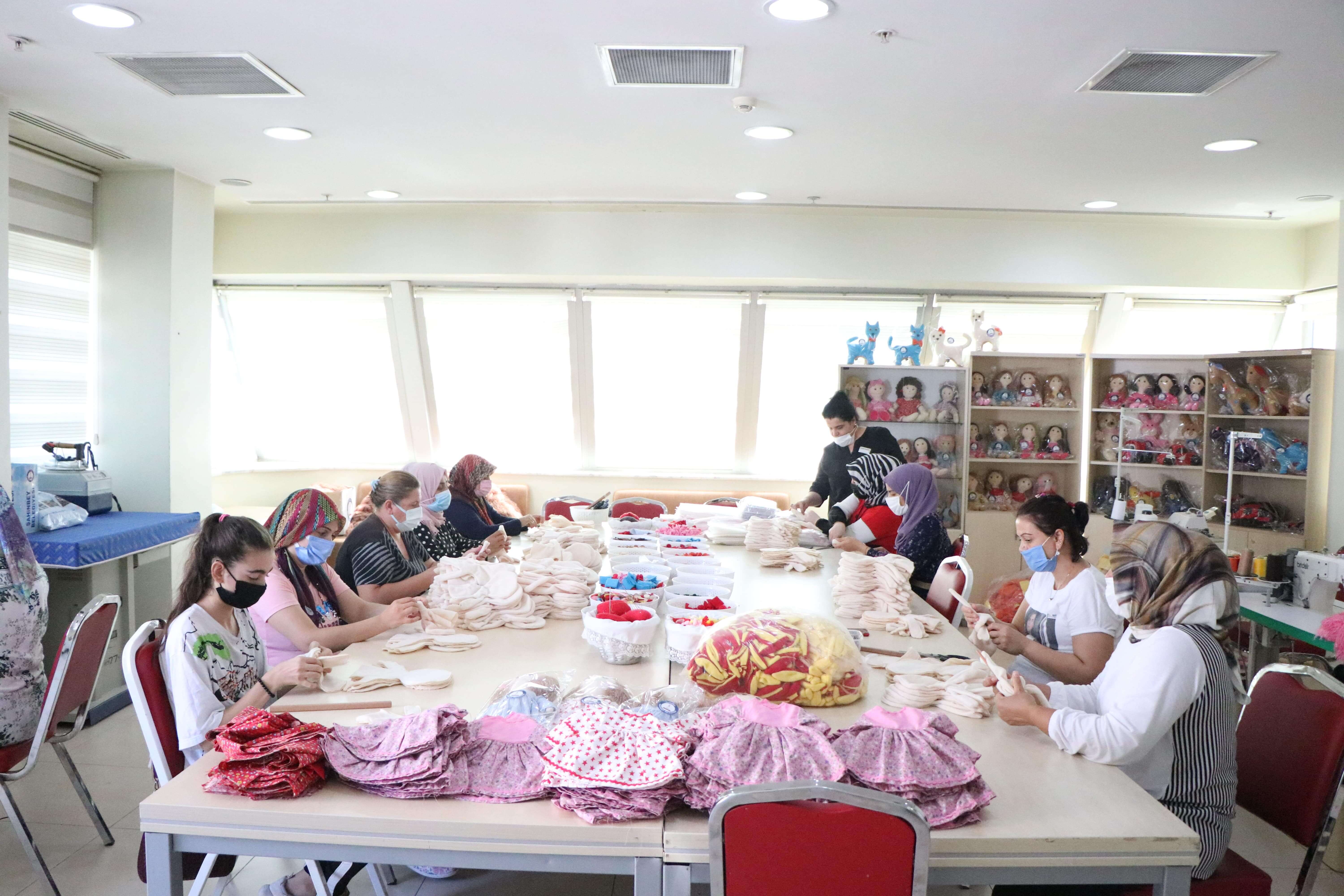 Gaziantep'te 100 Kişilik Kurs Başlattık