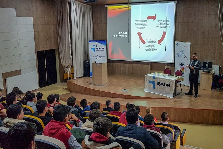 Kayseri'de Meslek Tanıtım Günleri Etkinliği Düzenledik