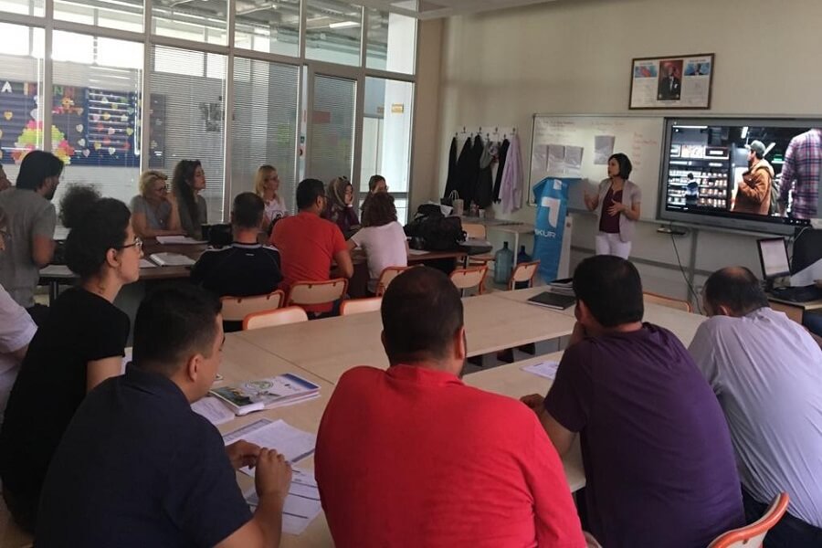 Çanakkale'de Öğretmenlere “Endüstri 4.0 ve Kurum Hizmetleri” Semineri Verdik