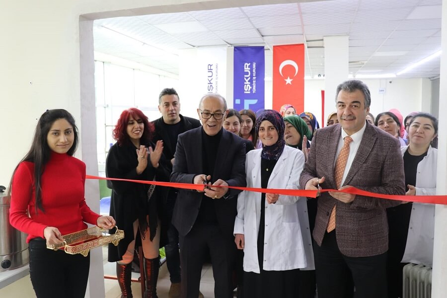 Ardahan'da Mesleki Eğitim Kursu Başlattık